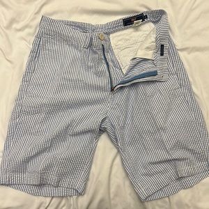Vineyard Vines 9” Seer Sucker Club Short Size 32